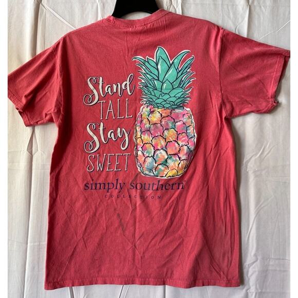 SIMPLY SOUTHERN "Stand Tall Stay Sweet" Pineapple Graphic Medium T-shirt - Picture 1 of 8